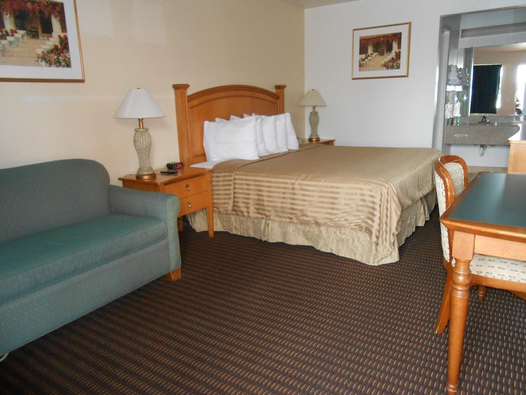 Rodeway Inn Phoenix North I-17 Exteriér fotografie